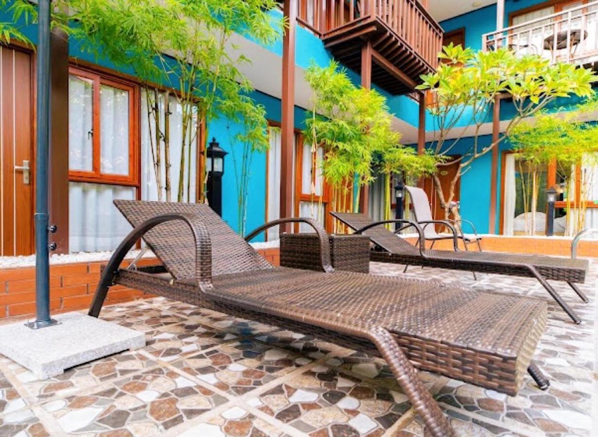 New Champa Boutique Hotel Vientiane Exterior photo